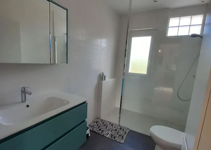 펜션 Maison Des Pins 라튀르발