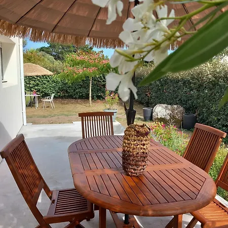 Maison Des Pins * La Turballe