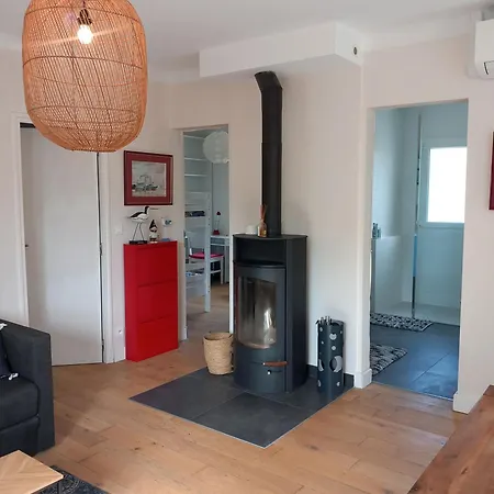 Holiday home Maison Des Pins *